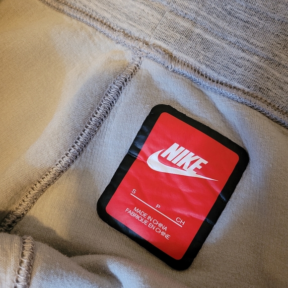 Sold...Nike Tech Fleece Grey Joggers - Picture 3 of 5
